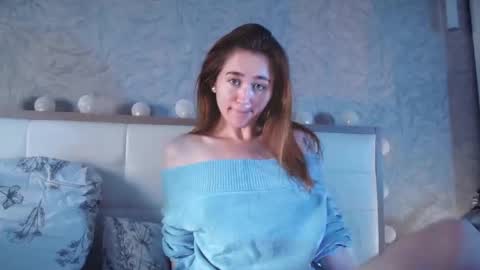 Snapshot of innnita chatting on October 7, 12:13 pm Lina online show from October 7, 12:13 pm