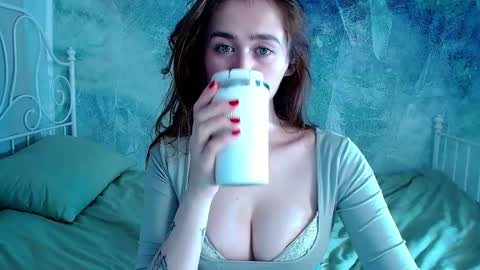 Snapshot of innnita chatting on April 30, 1:50 pm Lina online show from April 30, 1:50 pm