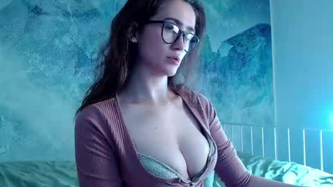 Snapshot of innnita chatting on May 15, 11:56 pm Lina online show from May 15, 11:56 pm