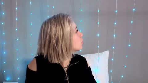 Kate online show from February 3, 6:22 am