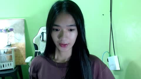 Reign online show from December 13, 10:37 pm