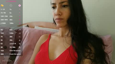 Laroa online show from September 17, 8:32 pm