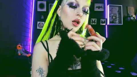 Snapshot of insania_999 chatting on December 19, 5:08 pm   SANIA  online show from December 19, 5:08 pm