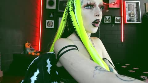 Snapshot of insania_999 chatting on January 21, 9:25 pm   SANIA  online show from January 21, 9:25 pm