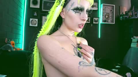 Snapshot of insania_999 chatting on January 24, 6:46 pm   SANIA  online show from January 24, 6:46 pm