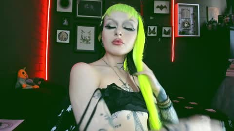 Snapshot of insania_999 chatting on February 3, 5:56 pm   SANIA  online show from February 3, 5:56 pm