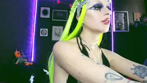 Snapshot of insania_999 chatting on February 20, 4:57 pm   SANIA  online show from February 20, 4:57 pm