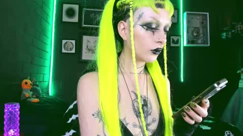 Snapshot of insania_999 chatting on March 7, 6:33 pm   SANIA  online show from March 7, 6:33 pm