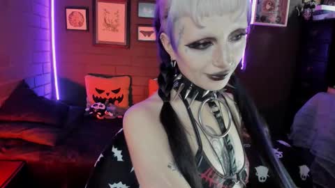 Snapshot of insania_999 chatting on October 14, 4:52 pm   SANIA  online show from October 14, 4:52 pm