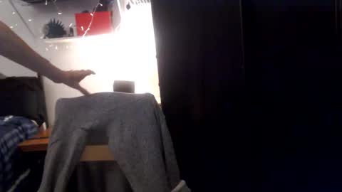 Snapshot of insatiable_veronica chatting on October 6, 8:28 pm insatiable_veronica online show from October 6, 8:28 pm