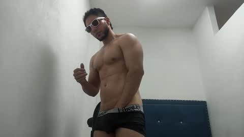 INSTAGRAM  camilodlx online show from December 19, 4:25 pm