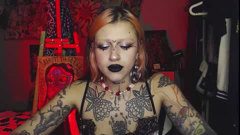 Insunnity666 online show from December 4, 8:17 pm