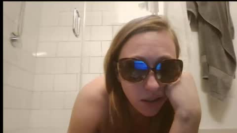 intcouple24 online show from March 7, 1:41 pm