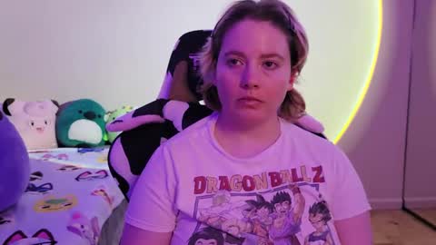 Faye online show from December 24, 11:06 am