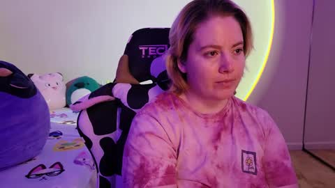 Faye online show from January 28, 5:32 am