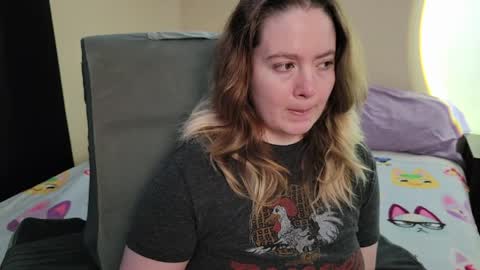 Faye online show from April 8, 5:40 am