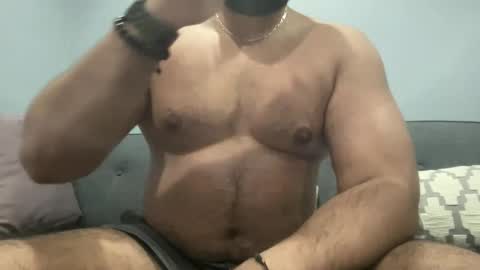 interstate3 online show from December 13, 1:55 pm