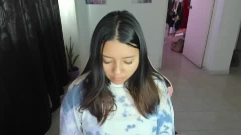 Iris 3 online show from December 20, 1:22 pm