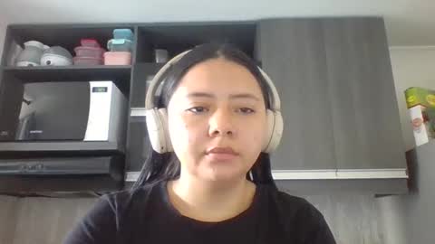 Iris 3 online show from October 3, 2:25 pm