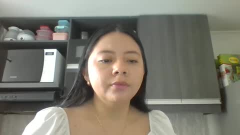 Iris 3 online show from October 7, 1:52 pm