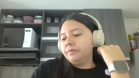 Iris 3 online show from April 23, 2:52 pm