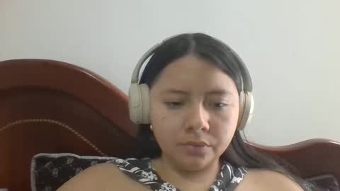 Iris 3 online show from April 24, 7:05 pm