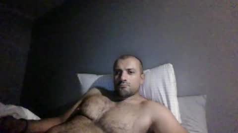 intolder35 online show from April 13, 12:10 pm