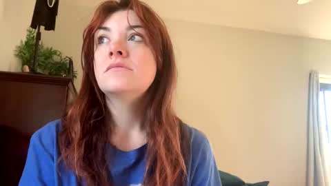 Snapshot of intothewoodswego chatting on April 11, 12:42 pm IntoTheWoodsWeGo online show from April 11, 12:42 pm