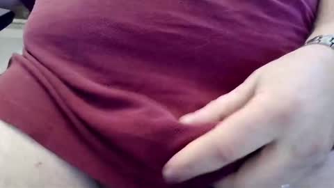 Snapshot of iphorny chatting on February 8, 8:42 am iphorny online show from February 8, 8:42 am