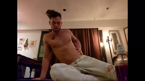 ippy_cayenne online show from December 16, 7:46 am