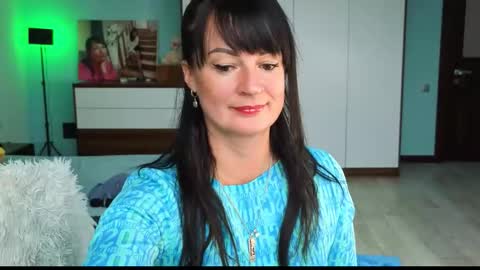 iracherrynow online show from November 7, 10:04 am