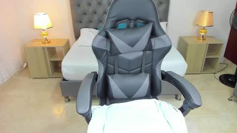 Irantzu online show from December 22, 12:27 pm