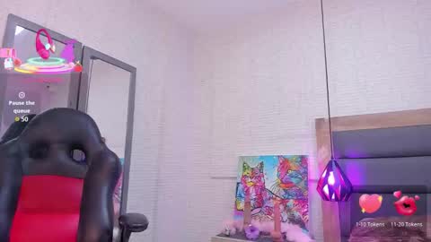  I R E N N E online show from March 10, 12:43 pm