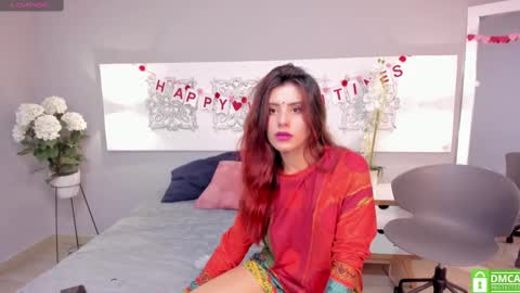 Snapshot of iriis_rosse chatting on February 17, 9:08 pm Iris Rosse online show from February 17, 9:08 pm