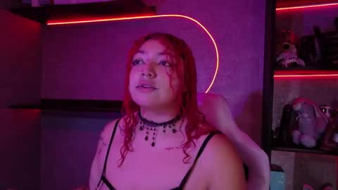 iriisfeitan online show from April 16, 10:05 am