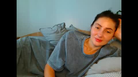 Snapshot of irina9793 chatting on May 20, 9:37 am irina online show from May 20, 9:37 am