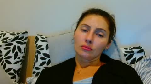 Snapshot of irina9793 chatting on July 10, 10:01 pm irina online show from July 10, 10:01 pm