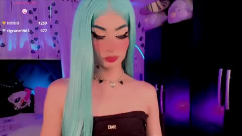 Snapshot of irina_lechera_ chatting on May 18, 7:31 pm Irina online show from May 18, 7:31 pm