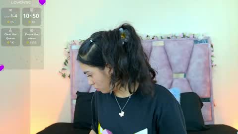 Iris online show from May 23, 5:28 pm