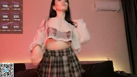iris on cam online show from April 23, 6:54 pm