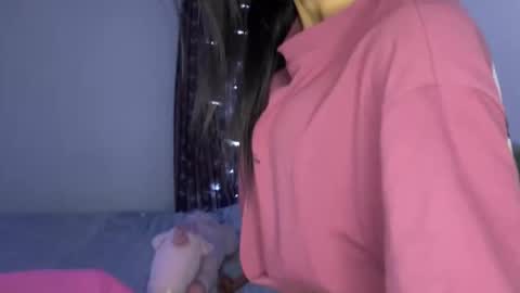 Snapshot of iris_stone_ chatting on October 5, 6:39 pm Iris online show from October 5, 6:39 pm