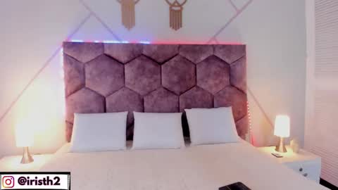 Snapshot of iris_thompson chatting on November 25, 4:23 am Iris online show from November 25, 4:23 am