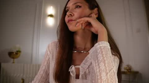 Snapshot of iris_vega chatting on July 19, 10:24 pm Iris online show from July 19, 10:24 pm