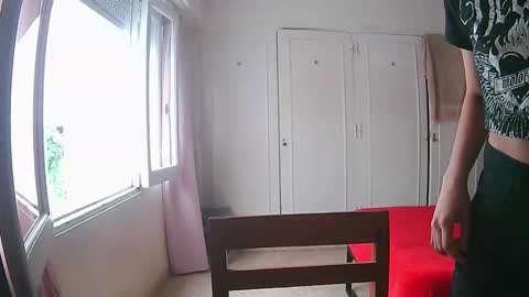 Iris online show from November 24, 9:03 pm