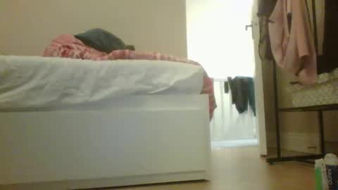 Snapshot of irish_sub chatting on February 13, 6:15 pm irish_sub online show from February 13, 6:15 pm