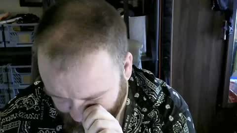 twitter theirishman205 online show from February 17, 12:16 pm