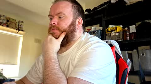 twitter theirishman205 online show from December 15, 2:43 pm