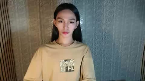 IRISH AND TRIXIE online show from April 22, 4:59 am