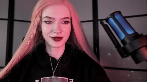 Miss Iris Fansly Miss Iris new inst.  online show from February 9, 8:33 am