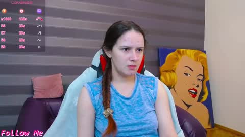 Snapshot of irisnichols chatting on March 8, 1:50 am Iris online show from March 8, 1:50 am